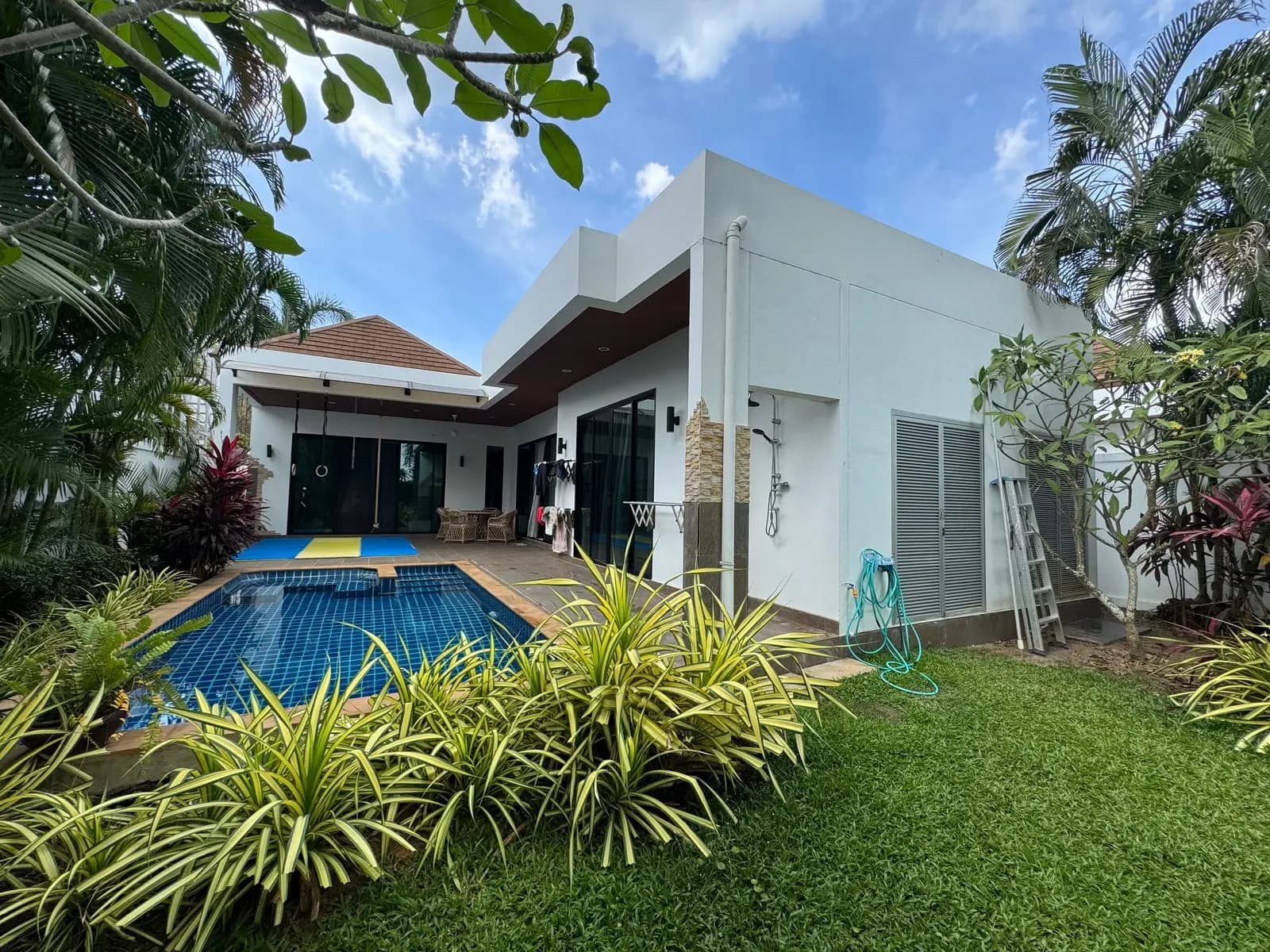 Naiharn Pool Villa, юг Пхукета — фото 3