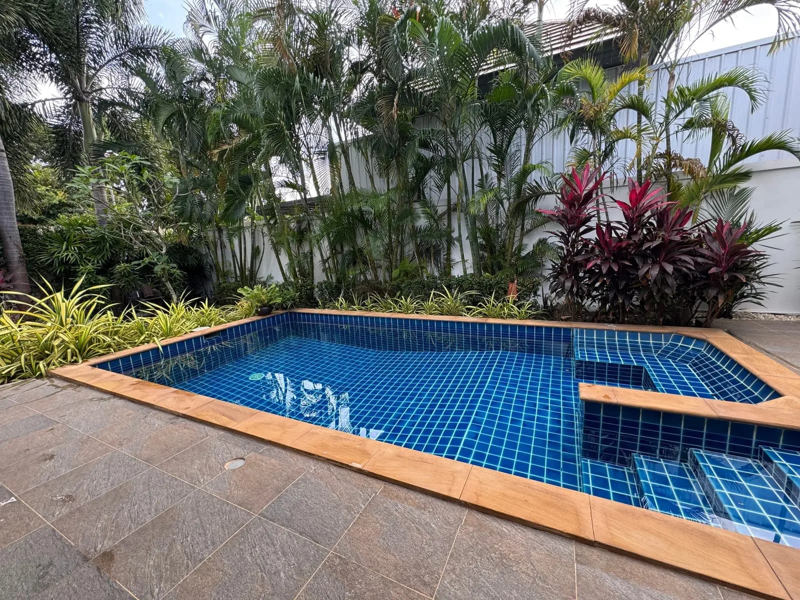 Naiharn Pool Villa, юг Пхукета — фото 5