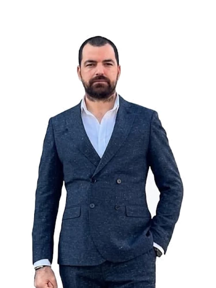 Georgiy Titov — руководитель по продажам